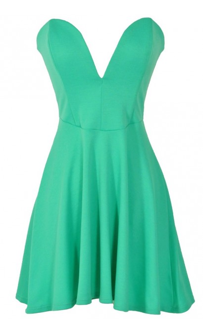 Plunging Neckline Strapless Fit and Flare Dress in Jade